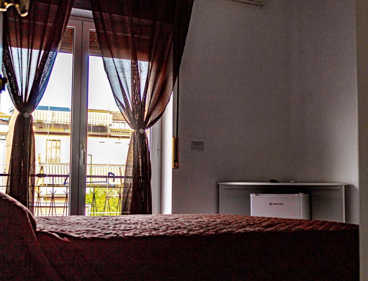 Bed End Breakfast Mediterraneo 스칼레아 외부 사진