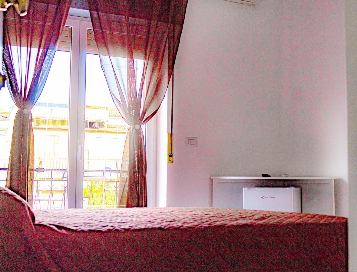 Bed End Breakfast Mediterraneo 스칼레아 외부 사진